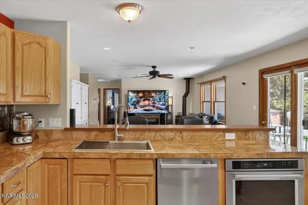1162 Casa Blanca Minden NV 89423