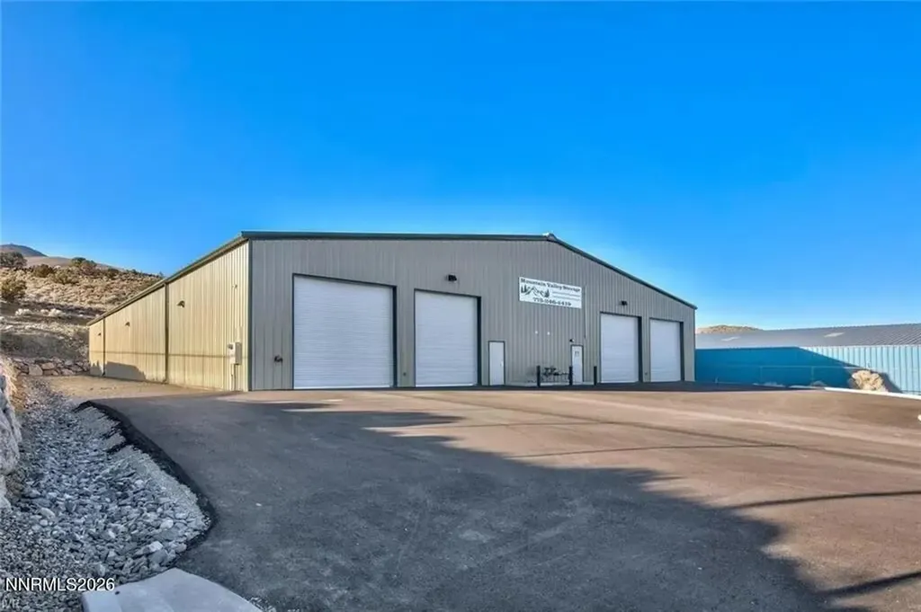 60 Cygnet Moundhouse NV 89706