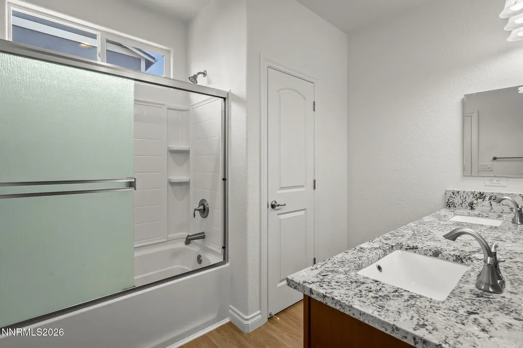 18673 Ginny Creek Reno NV 89508