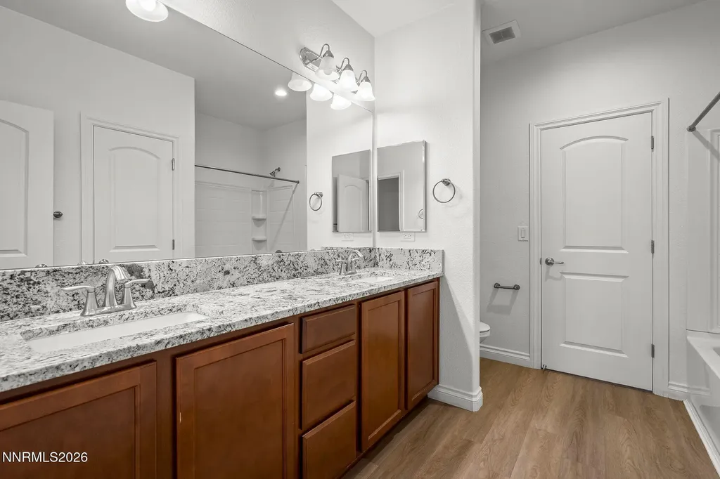 18673 Ginny Creek Reno NV 89508