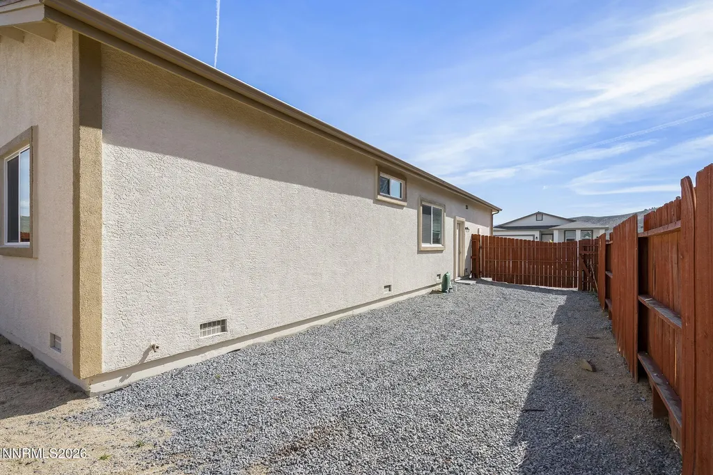 18673 Ginny Creek Reno NV 89508