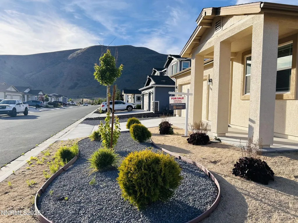 18673 Ginny Creek Reno NV 89508