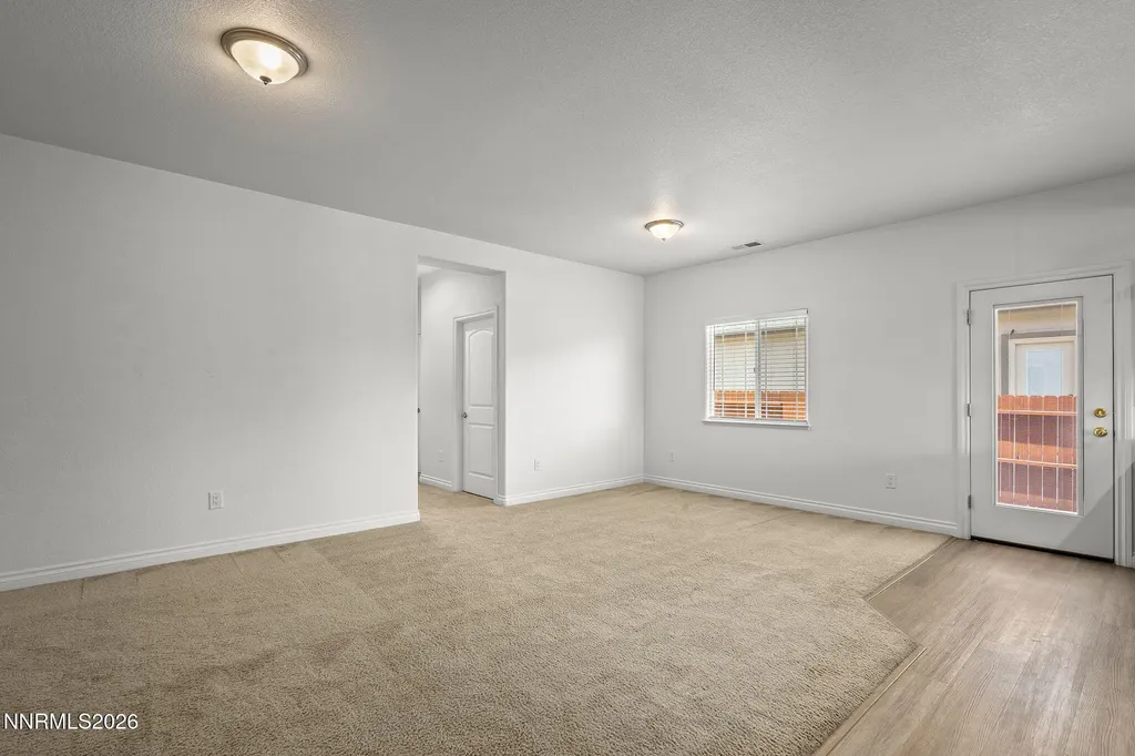 18673 Ginny Creek Reno NV 89508