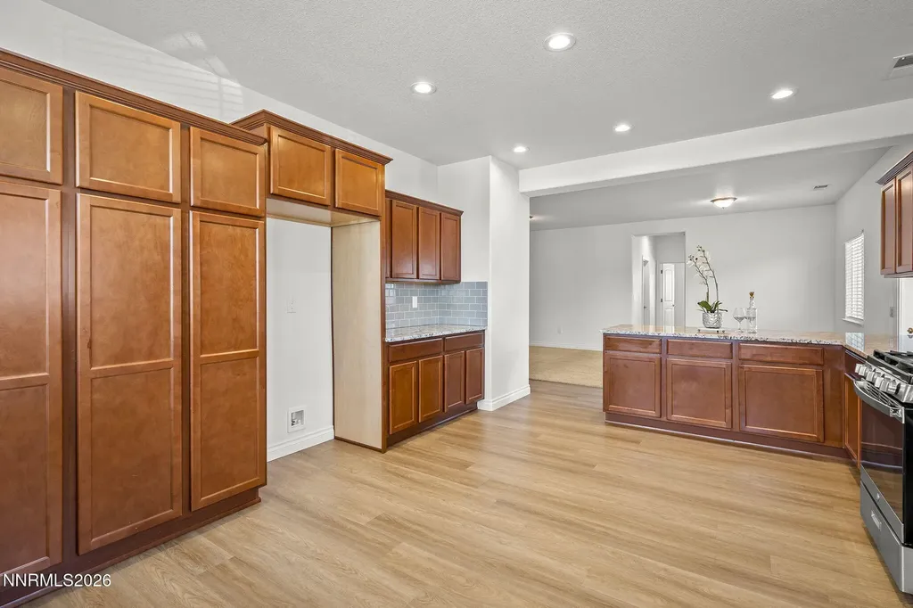 18673 Ginny Creek Reno NV 89508