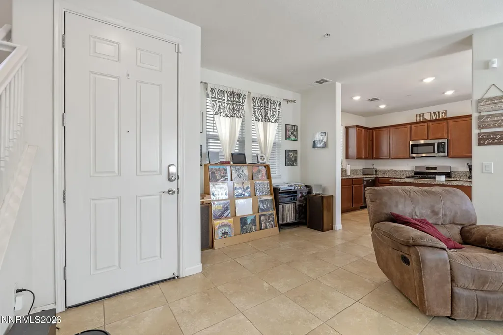 6721 Peppergrass Sparks NV 89436