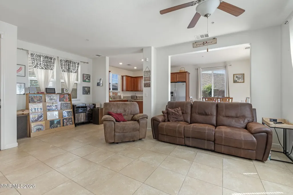 6721 Peppergrass Sparks NV 89436