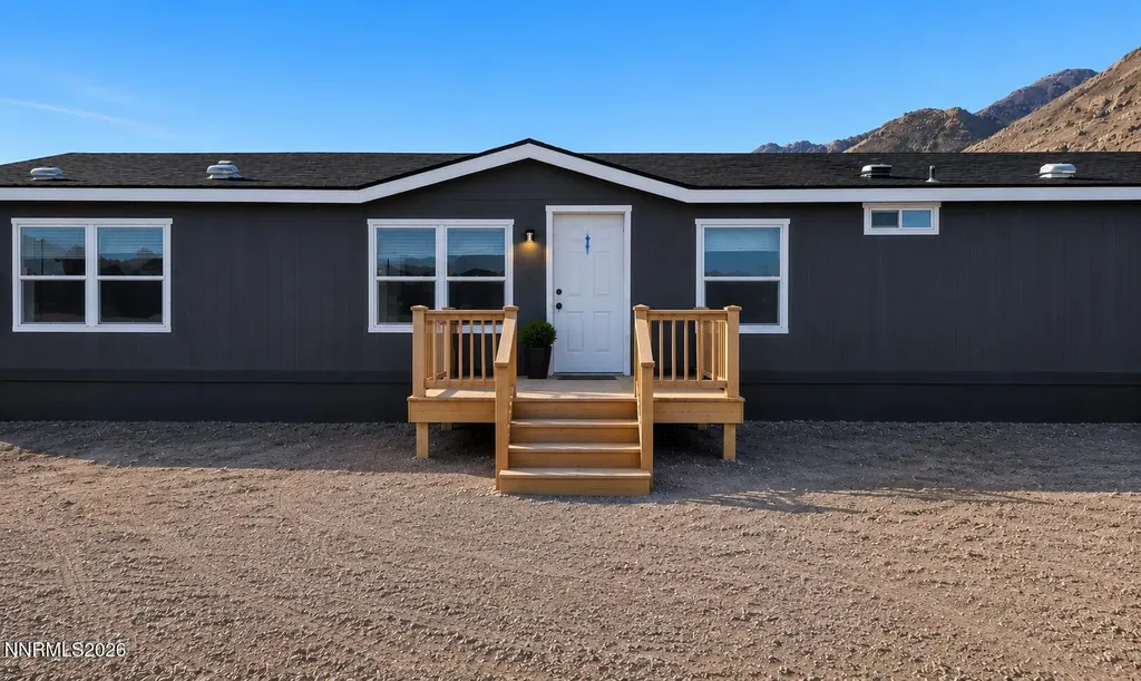 907 Sutro Springs Dayton NV 89403