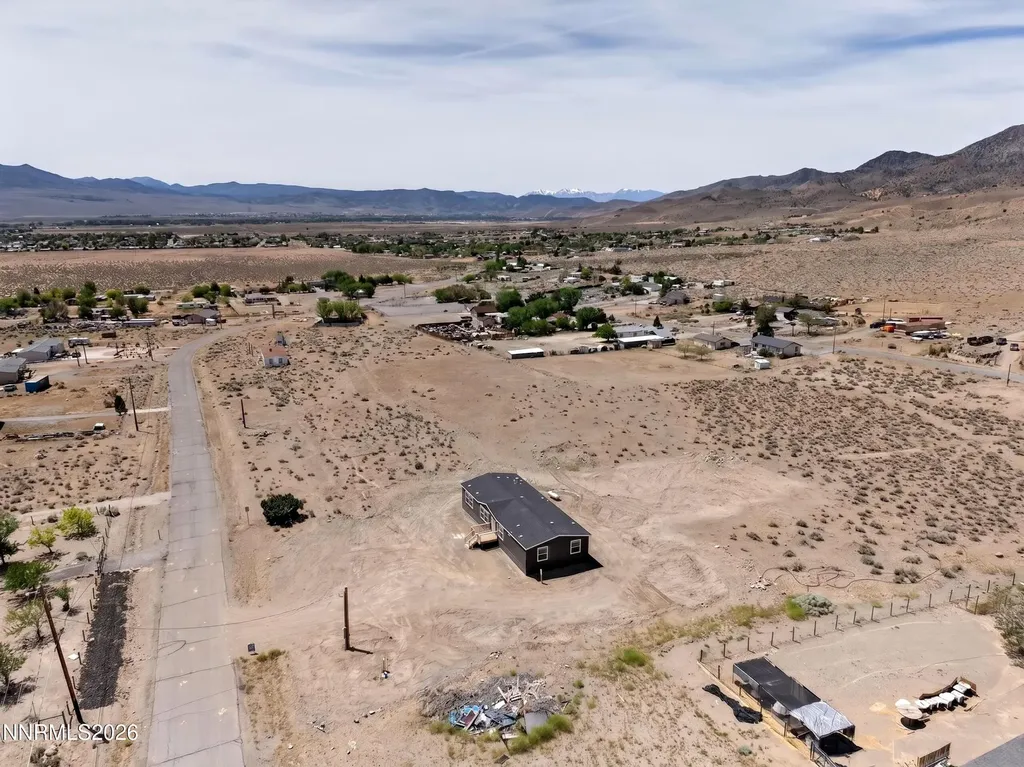 907 Sutro Springs Dayton NV 89403