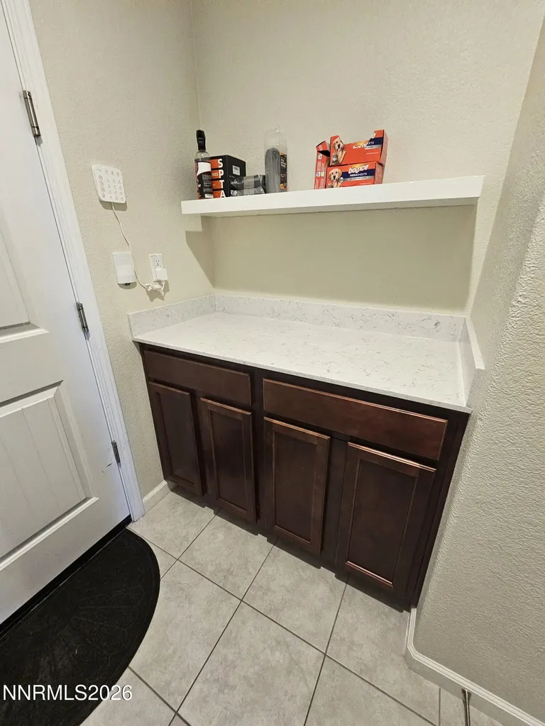 6565 Angels Orchard Sparks NV 89436