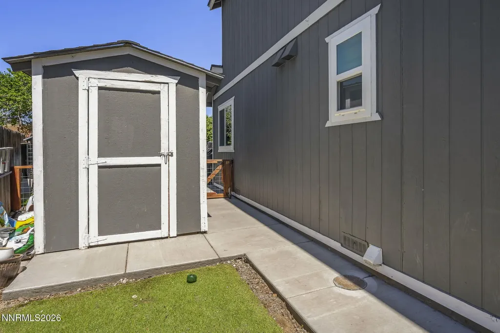 1236 Lawton Sparks NV 89434