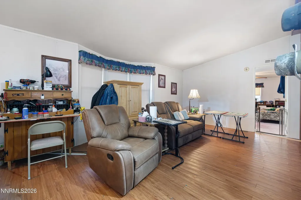 5030 Vanessa Fallon NV 89406