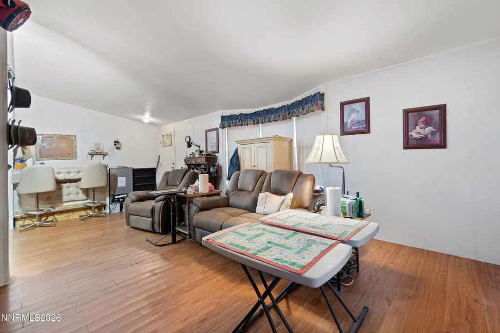 5030 Vanessa Fallon NV 89406
