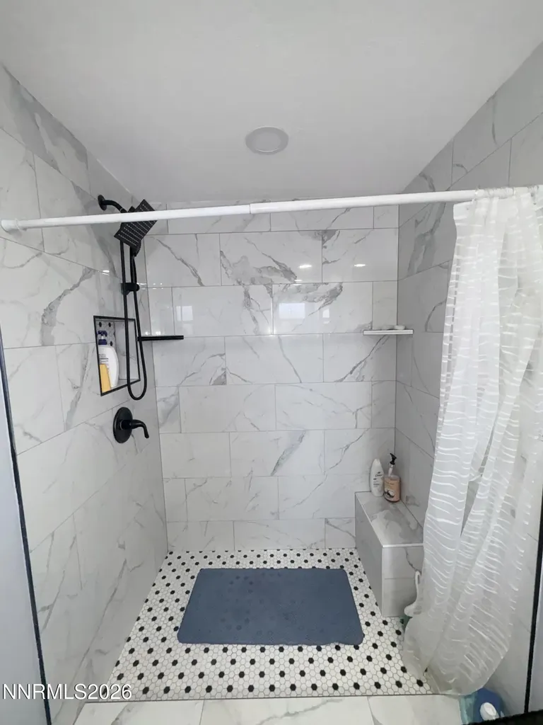 220 Parkland Fernley NV 89408
