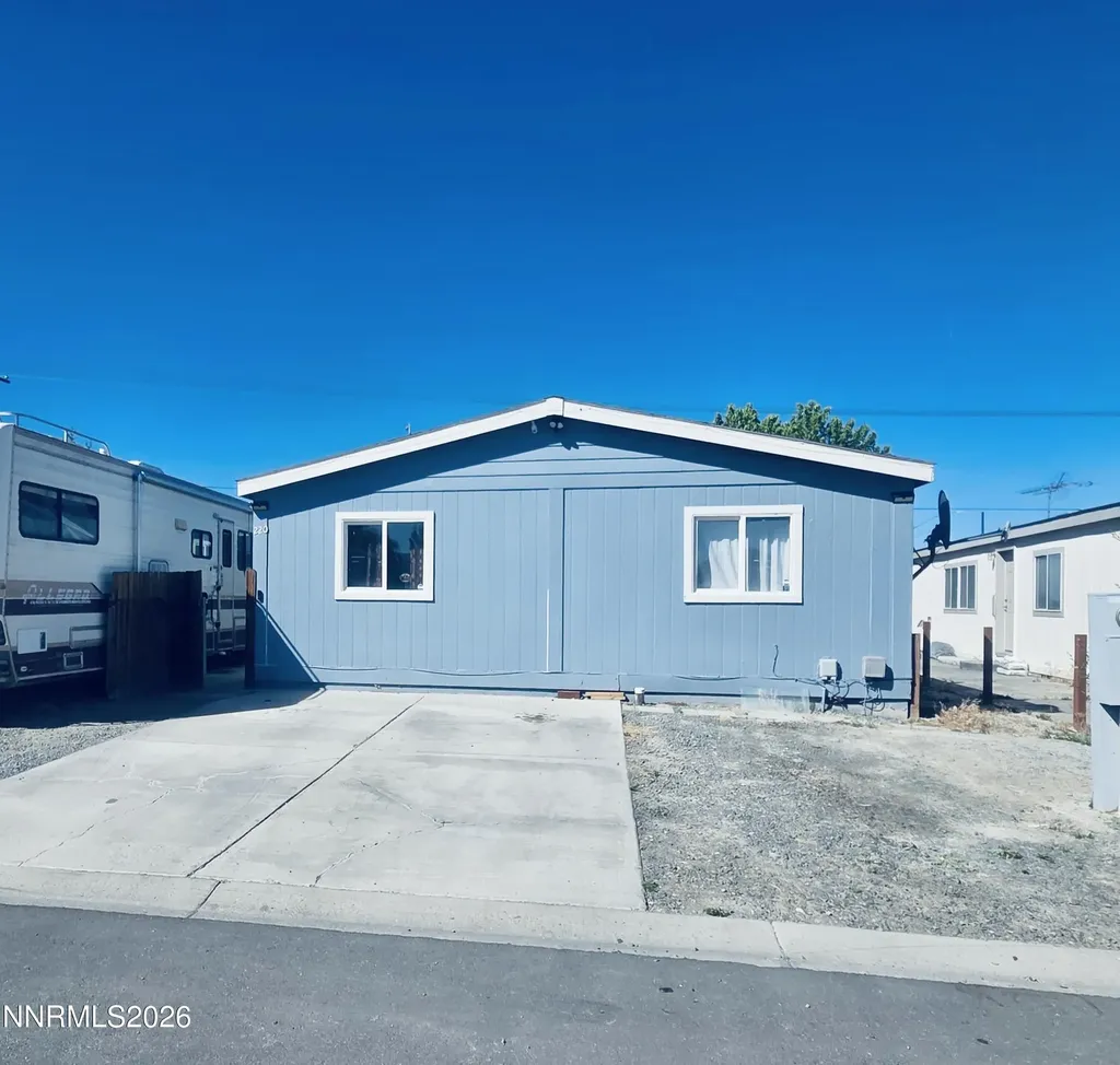 220 Parkland Fernley NV 89408