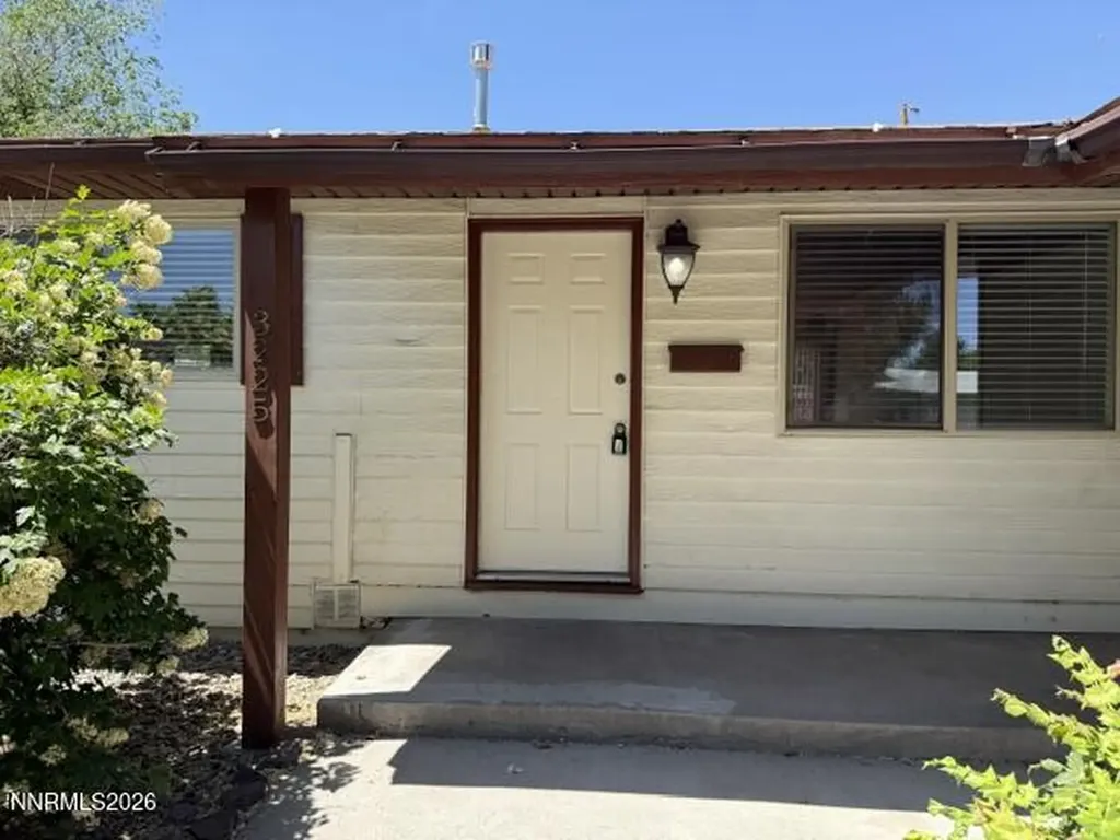 3225 Lucerne Sparks NV 89431