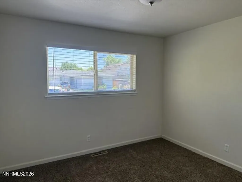 3225 Lucerne Sparks NV 89431