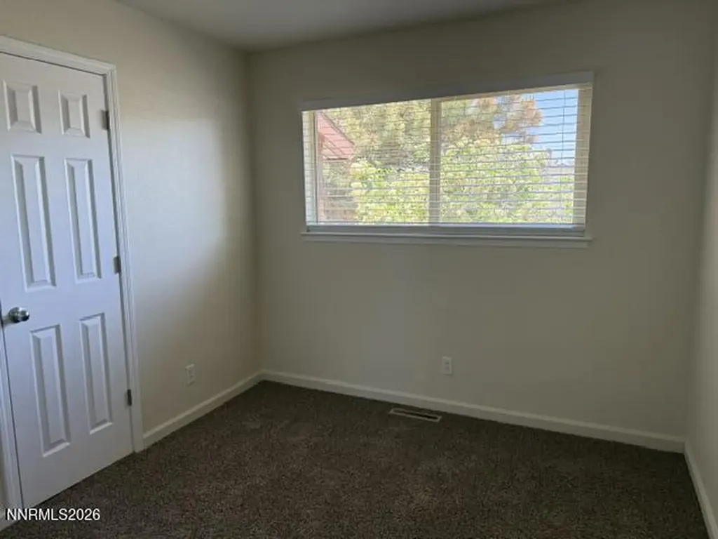3225 Lucerne Sparks NV 89431