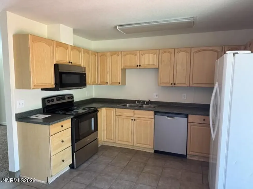 3225 Lucerne Sparks NV 89431