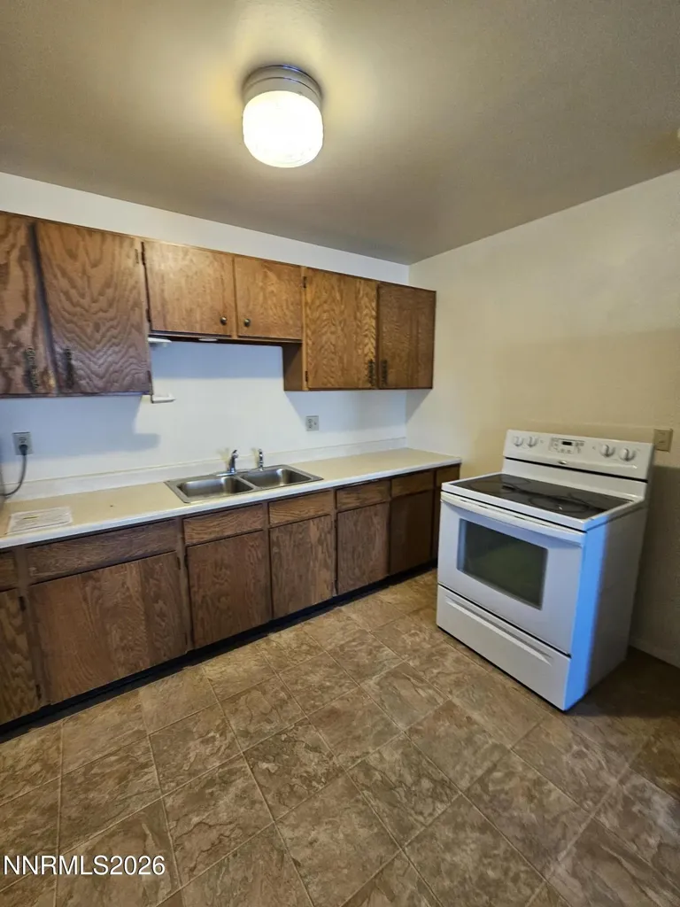 1235 Newlands Fernley NV 89408