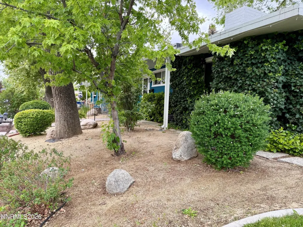 295 Circle Reno NV 89509