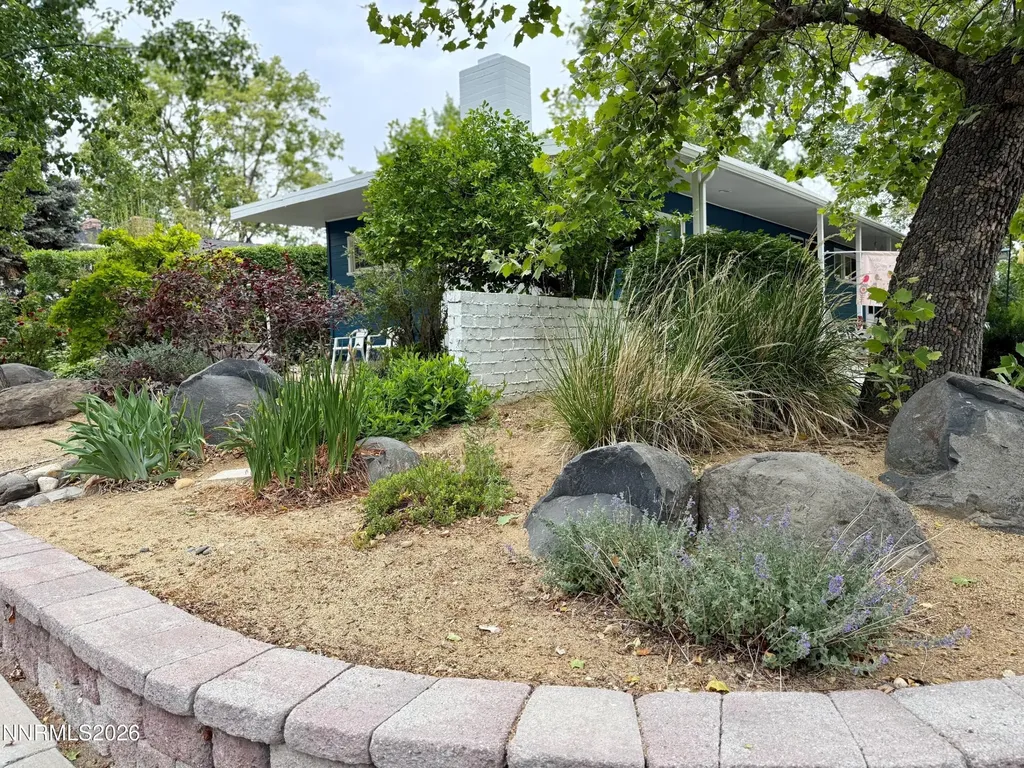 295 Circle Reno NV 89509