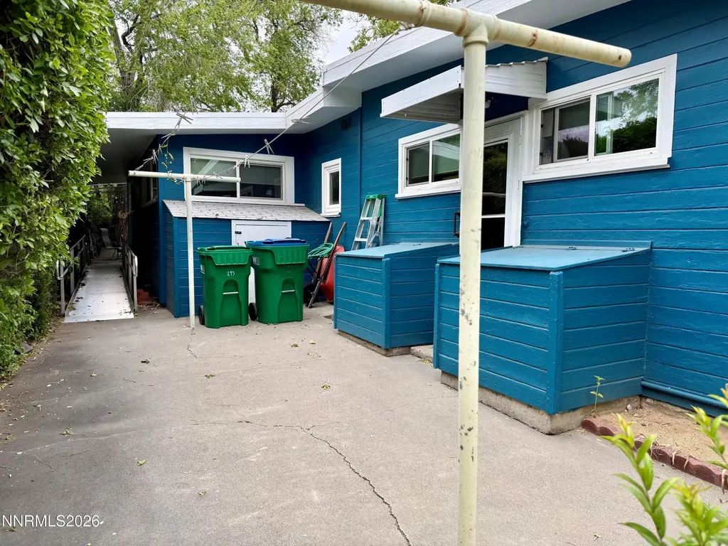 295 Circle Reno NV 89509