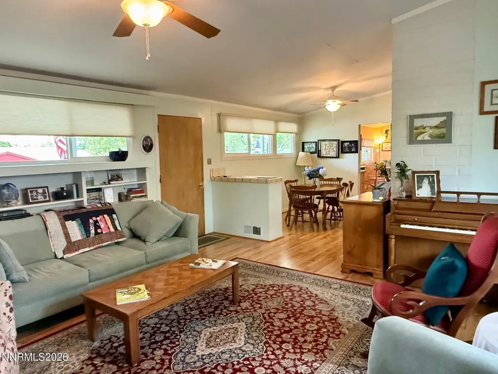 295 Circle Reno NV 89509