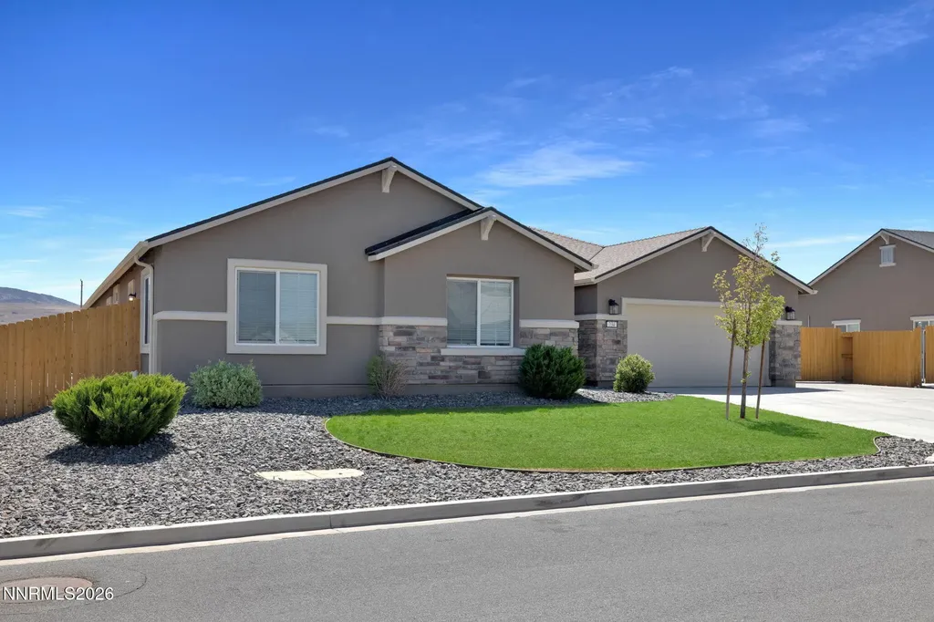 734 Hallow Pointe Sparks NV 89441