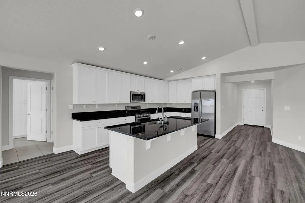 734 Hallow Pointe Sparks NV 89441