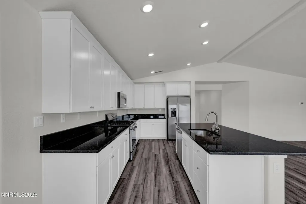 734 Hallow Pointe Sparks NV 89441