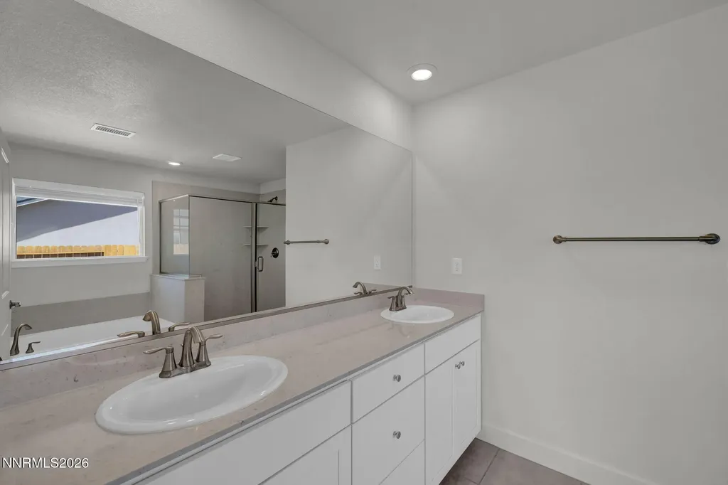 734 Hallow Pointe Sparks NV 89441