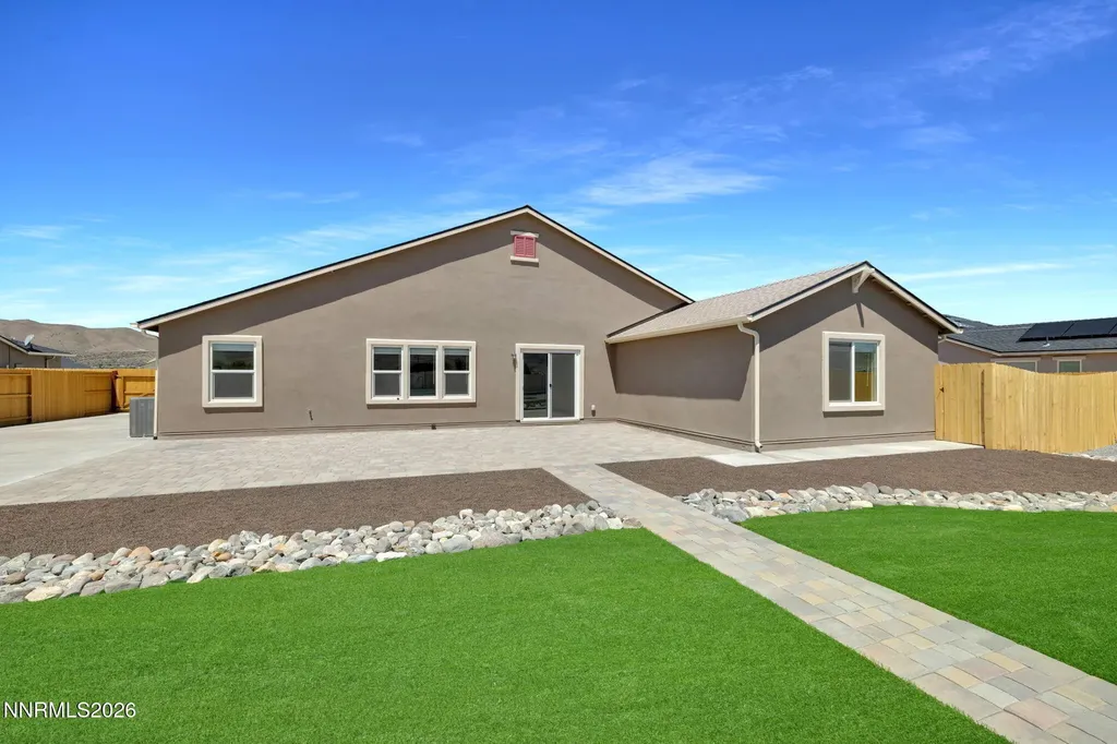 734 Hallow Pointe Sparks NV 89441