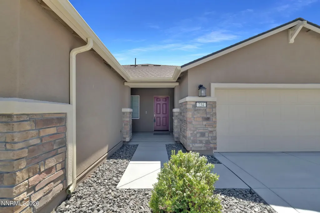 734 Hallow Pointe Sparks NV 89441