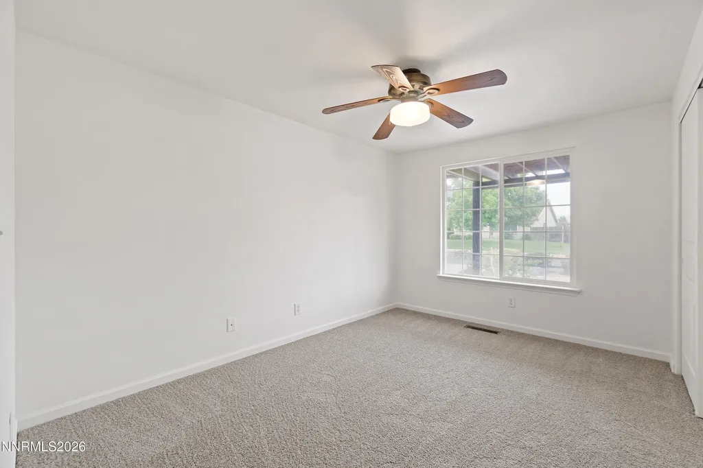 1662 Round Up Fernley NV 89408