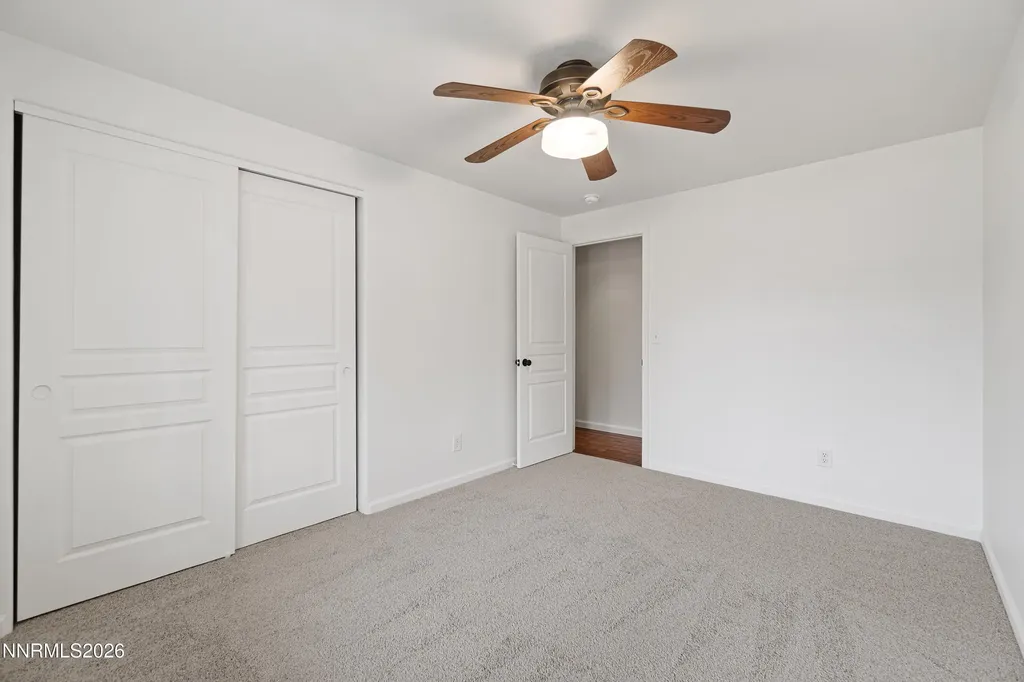 1662 Round Up Fernley NV 89408