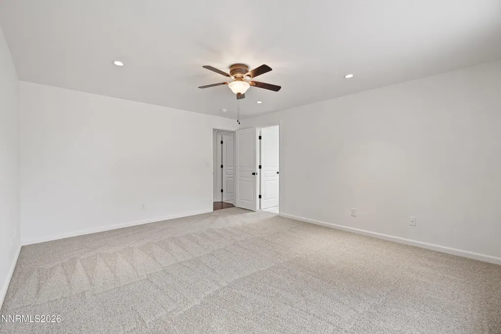 1662 Round Up Fernley NV 89408