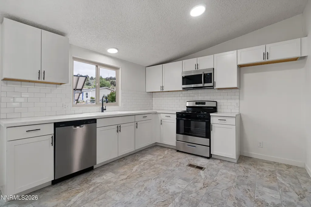 810 Clordi Moundhouse NV 89706
