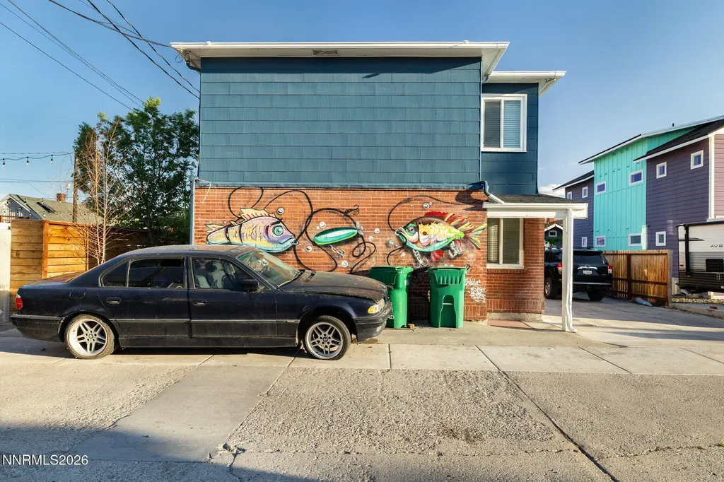 251 Arroyo Reno NV 89502