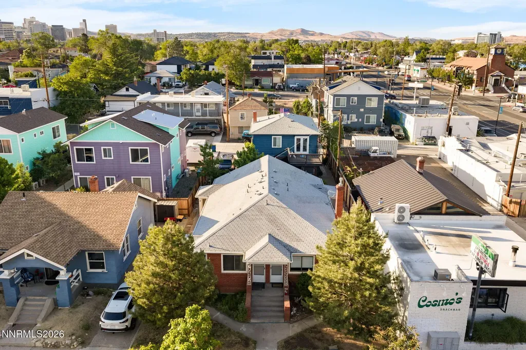 251 Arroyo Reno NV 89502