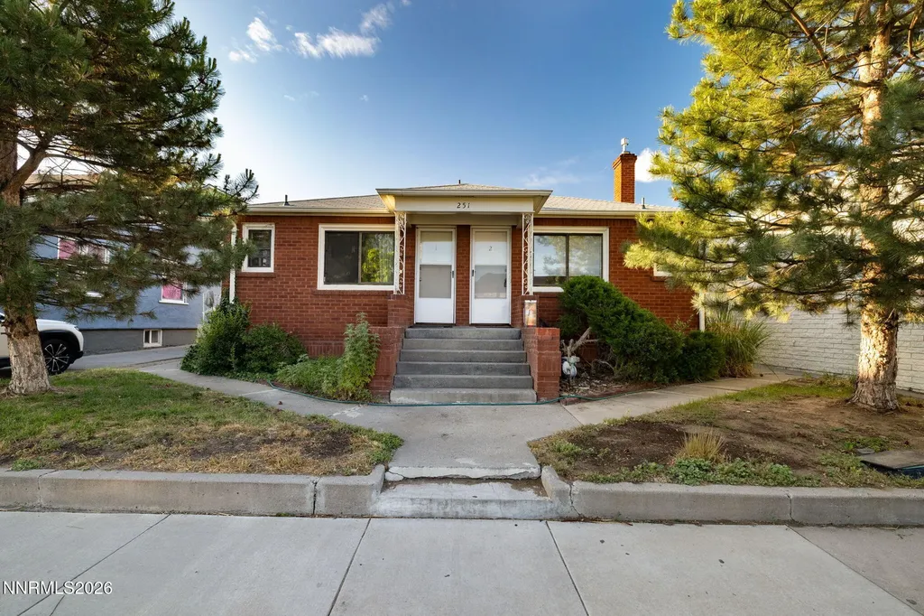 251 Arroyo Reno NV 89502