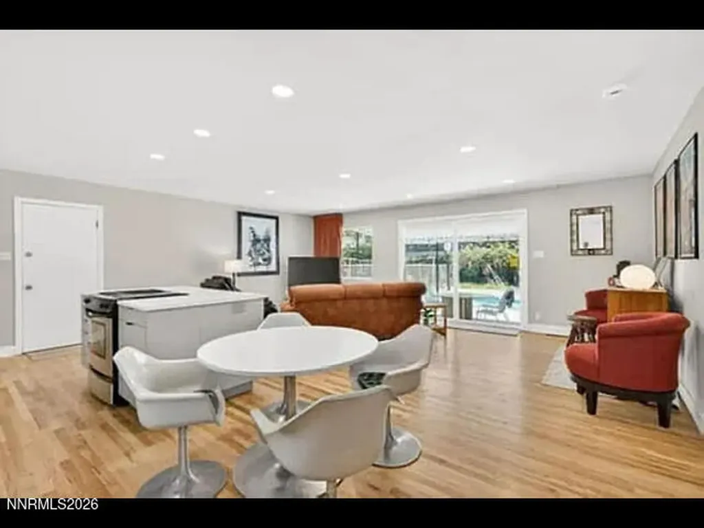 1910 California Reno NV 89509