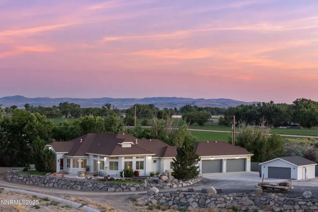4433 Casey Fallon NV 89406