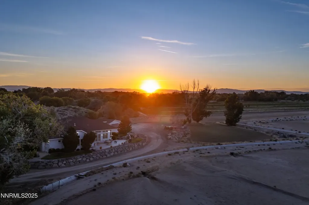 4433 Casey Fallon NV 89406