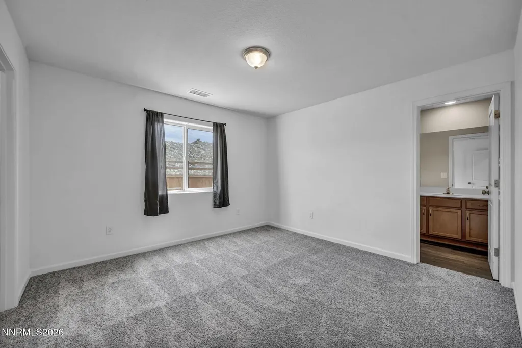 668 Goodsprings Reno NV 89506