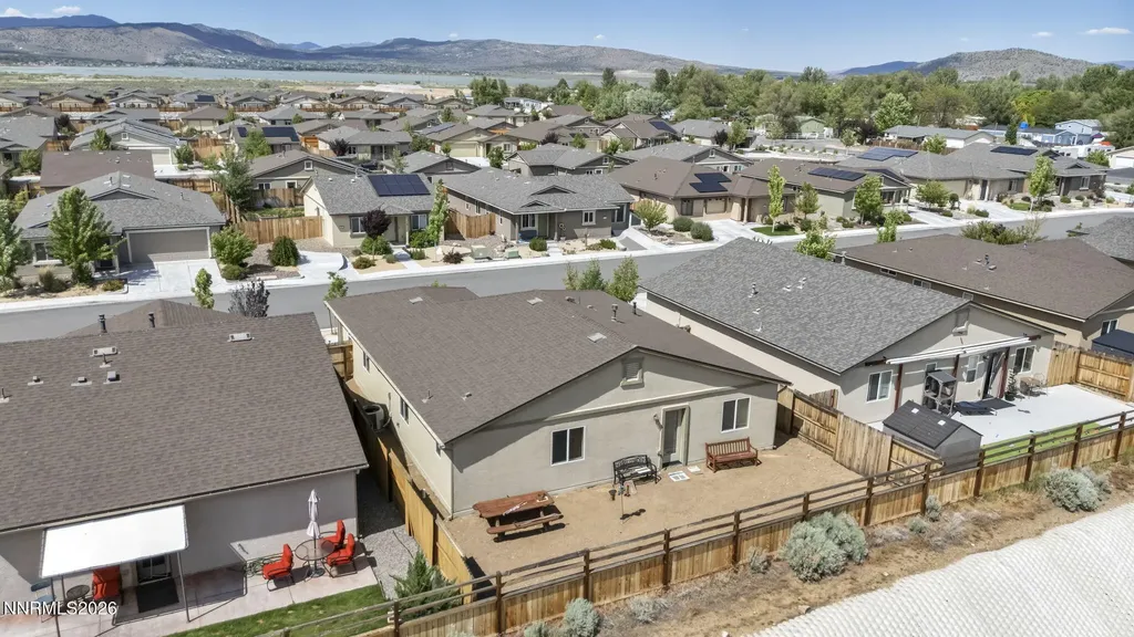 668 Goodsprings Reno NV 89506