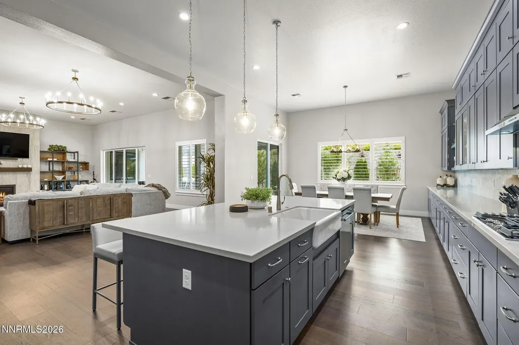 3036 Bristol Reno NV 89521