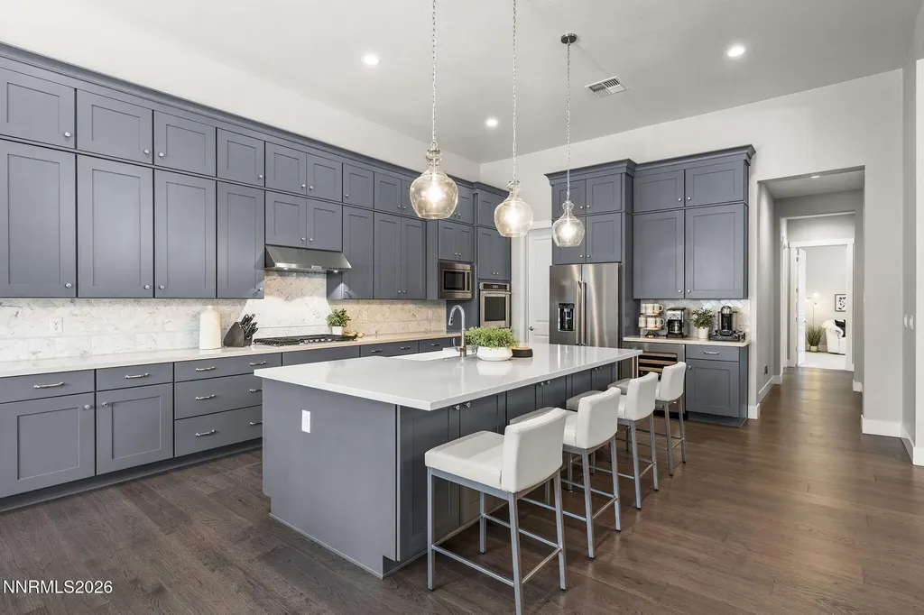 3036 Bristol Reno NV 89521