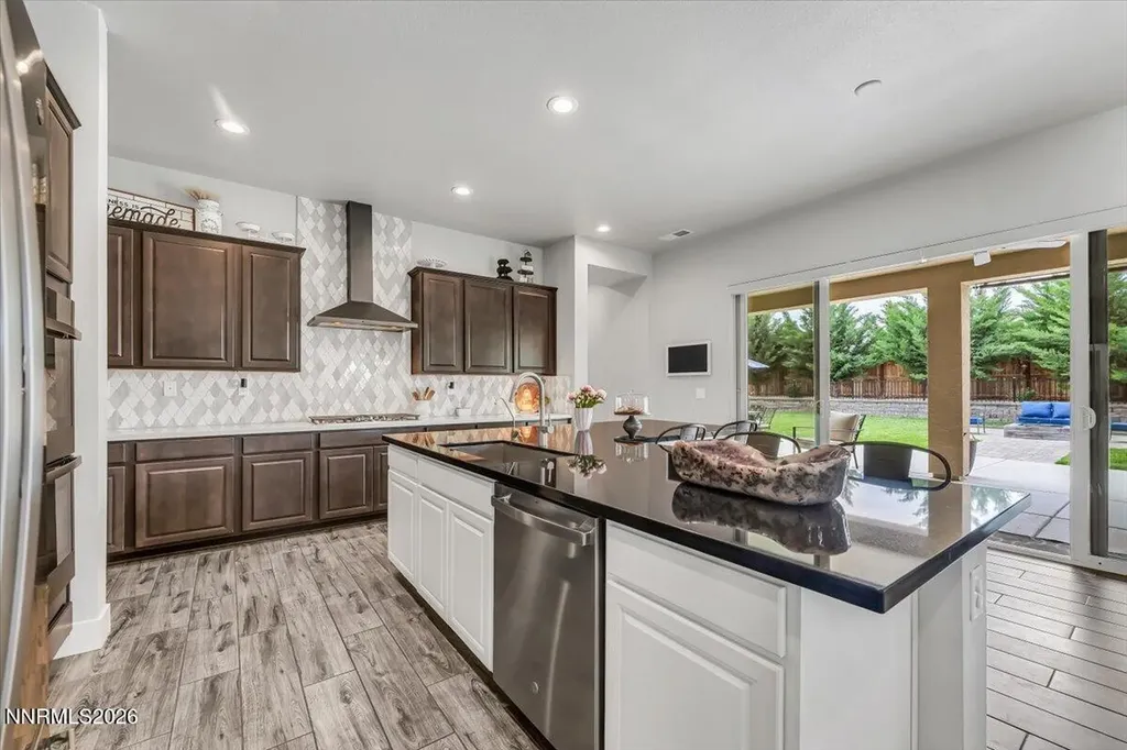 784 Grey Hawk Fernley NV 89408
