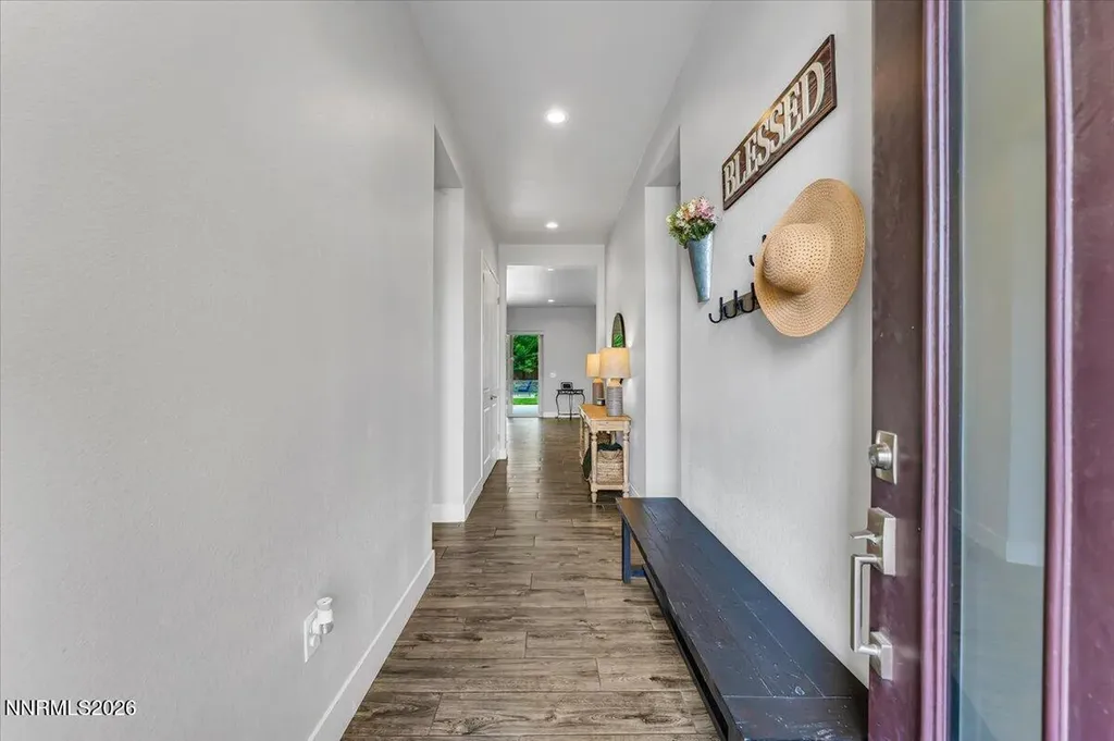 784 Grey Hawk Fernley NV 89408