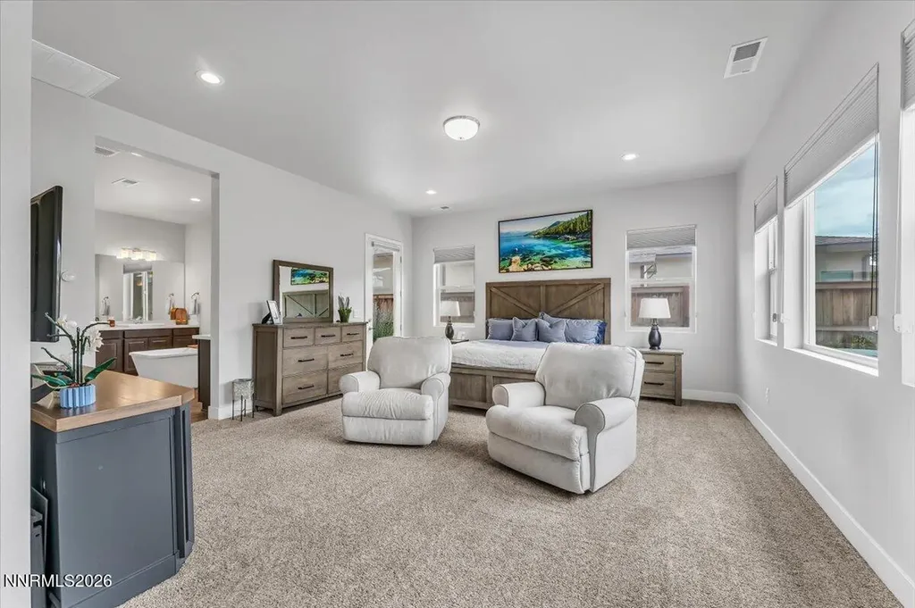 784 Grey Hawk Fernley NV 89408